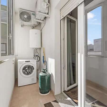 Mare E Relax شقة فندقية كوارتوتشو