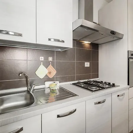 Aparthotel Mare E Relax - Appartamentimanis